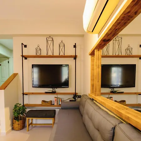 Henna Villa *