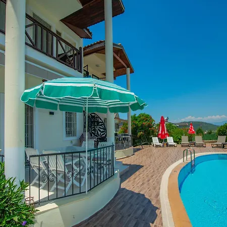 Henna Villa